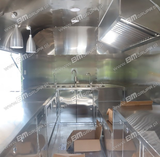 AIR STREAM ! - Imbissanhänger ! Verkaufsanhänger, - Food Truck Imbiswagen , EDELSTAL ! 3,8 M - Rulota comerciala: Foto 4 AIR STREAM ! - Imbissanhänger ! Verkaufsanhänger, - Food Truck Imbiswagen , EDELSTAL ! 3,8 M - Rulota comerciala: Foto 4