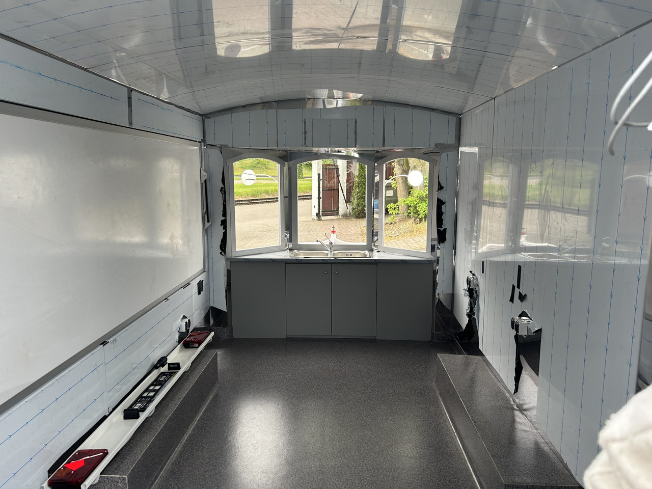 Bodex - Rulota comerciala: Foto 5 Bodex - Rulota comerciala: Foto 5