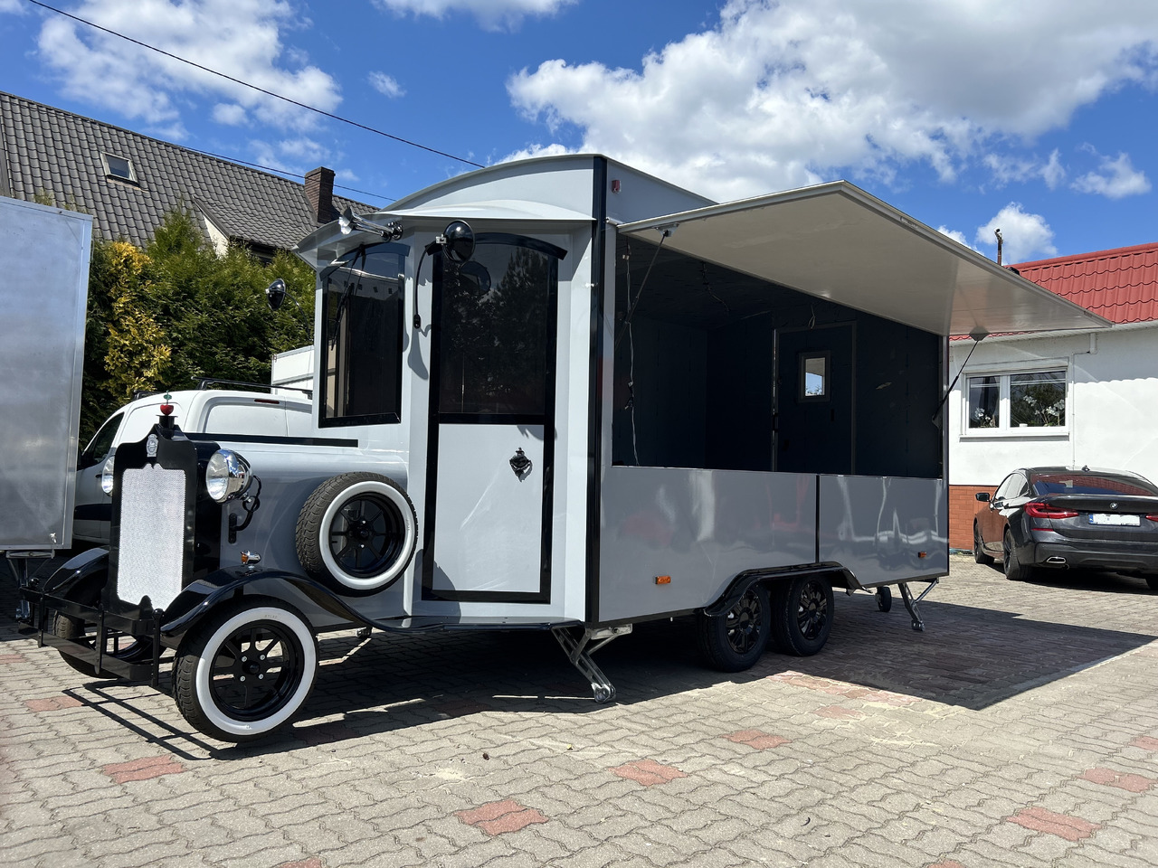 Bodex - Rulota comerciala: Foto 1 Bodex - Rulota comerciala: Foto 1