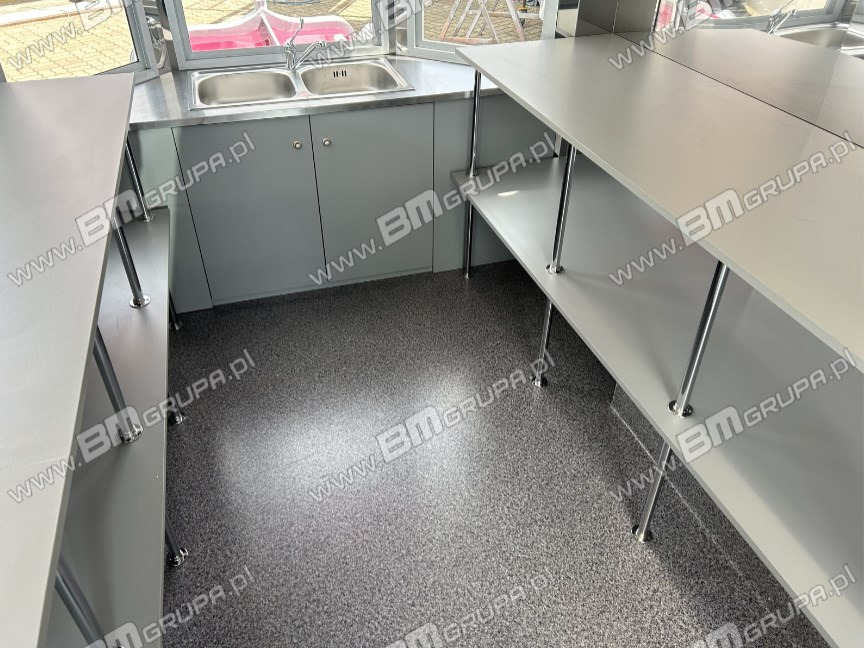 Vintage-Stil , Imbissanhänger Verkaufsanhänger -SOFORT VERKAUFEN- - Remorcă: Foto 5 Vintage-Stil , Imbissanhänger Verkaufsanhänger -SOFORT VERKAUFEN- - Remorcă: Foto 5