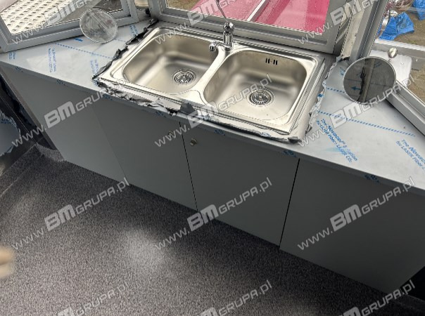 Vintage-Stil , Imbissanhänger Verkaufsanhänger -SOFORT VERKAUFEN- - Remorcă: Foto 4 Vintage-Stil , Imbissanhänger Verkaufsanhänger -SOFORT VERKAUFEN- - Remorcă: Foto 4