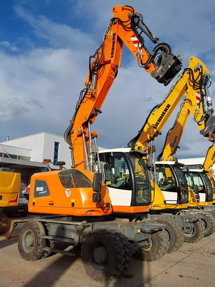 2014 Liebherr A 918Compact - Excavator pe roţi: Foto 2 2014 Liebherr A 918Compact - Excavator pe roţi: Foto 2