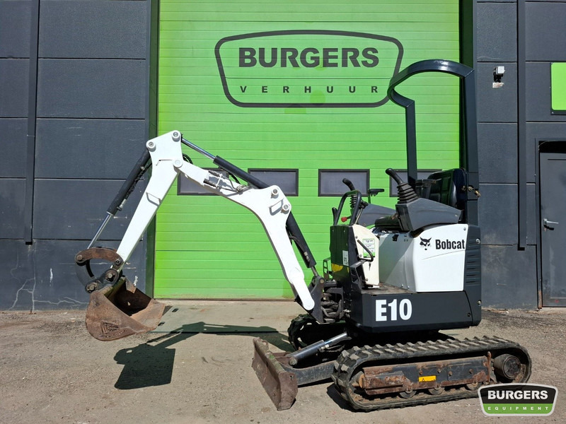 Bobcat E10 - Mini excavator: Foto 1 Bobcat E10 - Mini excavator: Foto 1