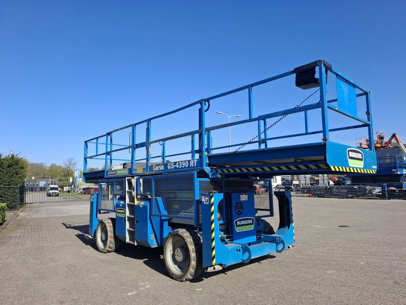 Genie GS4390 RT - Platforma foarfeca: Foto 2 Genie GS4390 RT - Platforma foarfeca: Foto 2