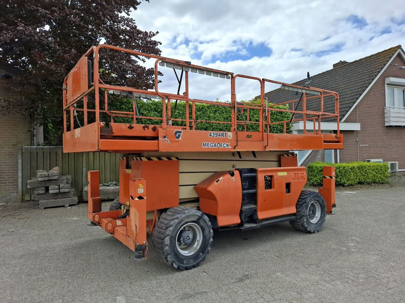 JLG 4394RT - Platforma foarfeca: Foto 1 JLG 4394RT - Platforma foarfeca: Foto 1