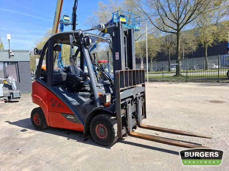 Linde H25T - Stivuitor GPL: Foto 2 Linde H25T - Stivuitor GPL: Foto 2