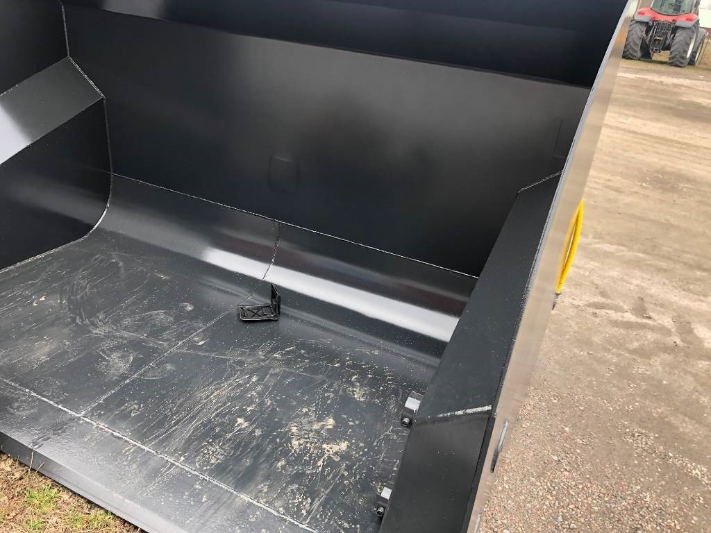 High tip bucket Högtippande skopa Högtippskopa 6 k - Cupă pentru Utilaje constructii: Foto 4 High tip bucket Högtippande skopa Högtippskopa 6 k - Cupă pentru Utilaje constructii: Foto 4