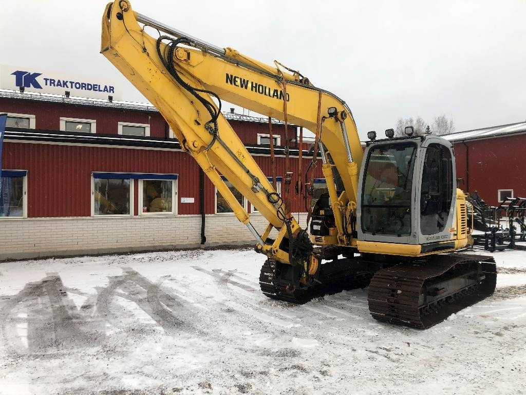 New Holland Kobelco E135SR dismantled: only spare parts - Excavator pe şenile: Foto 2 New Holland Kobelco E135SR dismantled: only spare parts - Excavator pe şenile: Foto 2
