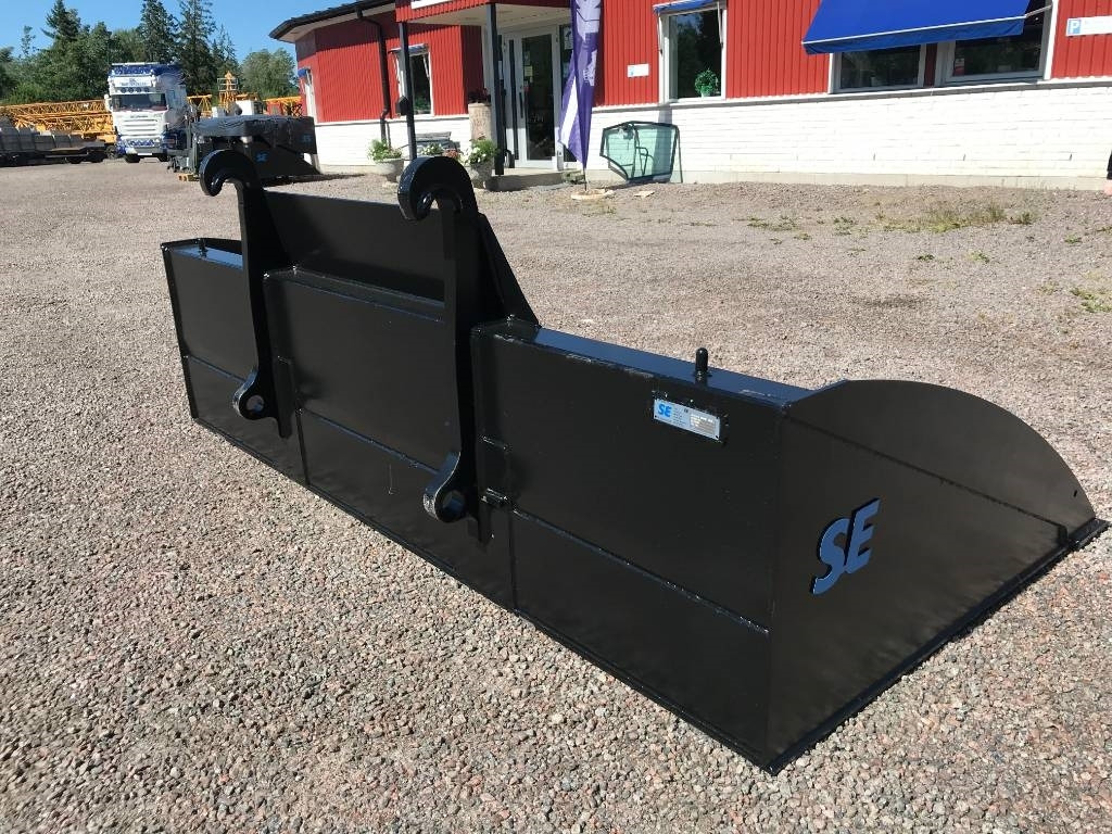 Planeringsskopa / Bucket SE - Cupă pentru Utilaje constructii: Foto 2 Planeringsskopa / Bucket SE - Cupă pentru Utilaje constructii: Foto 2