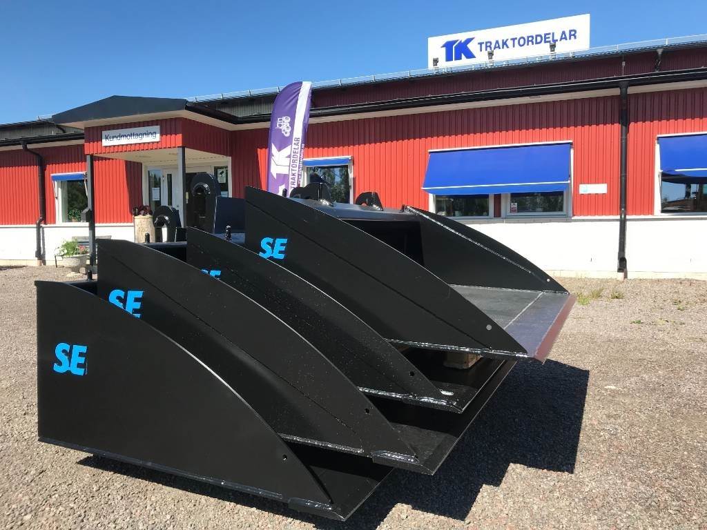 Planeringsskopa SE 2,65 Bred Rasskydd - Cupă pentru Utilaje constructii: Foto 4 Planeringsskopa SE 2,65 Bred Rasskydd - Cupă pentru Utilaje constructii: Foto 4