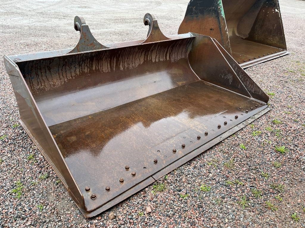 Planerskopa / Planing bucket Volvo VOE92477 - Cupă pentru Utilaje constructii: Foto 1 Planerskopa / Planing bucket Volvo VOE92477 - Cupă pentru Utilaje constructii: Foto 1