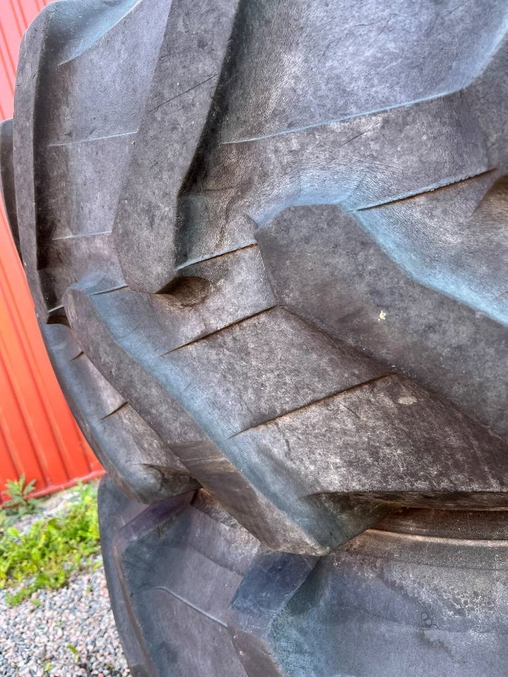 Trelleborg 520/85R38 till John Deere 7920 mfl - Anvelopă pentru Utilaje agricole: Foto 4 Trelleborg 520/85R38 till John Deere 7920 mfl - Anvelopă pentru Utilaje agricole: Foto 4