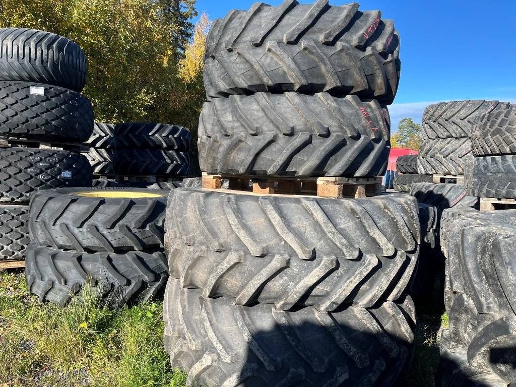 Trelleborg 650/65 42 540/65 30 till Valmet Valtra T174 - Anvelopă pentru Utilaje agricole: Foto 1 Trelleborg 650/65 42 540/65 30 till Valmet Valtra T174 - Anvelopă pentru Utilaje agricole: Foto 1