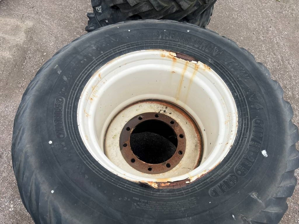 Trelleborg 700/50 26,5 Twin 404 - Anvelopă pentru Utilaje agricole: Foto 4 Trelleborg 700/50 26,5 Twin 404 - Anvelopă pentru Utilaje agricole: Foto 4