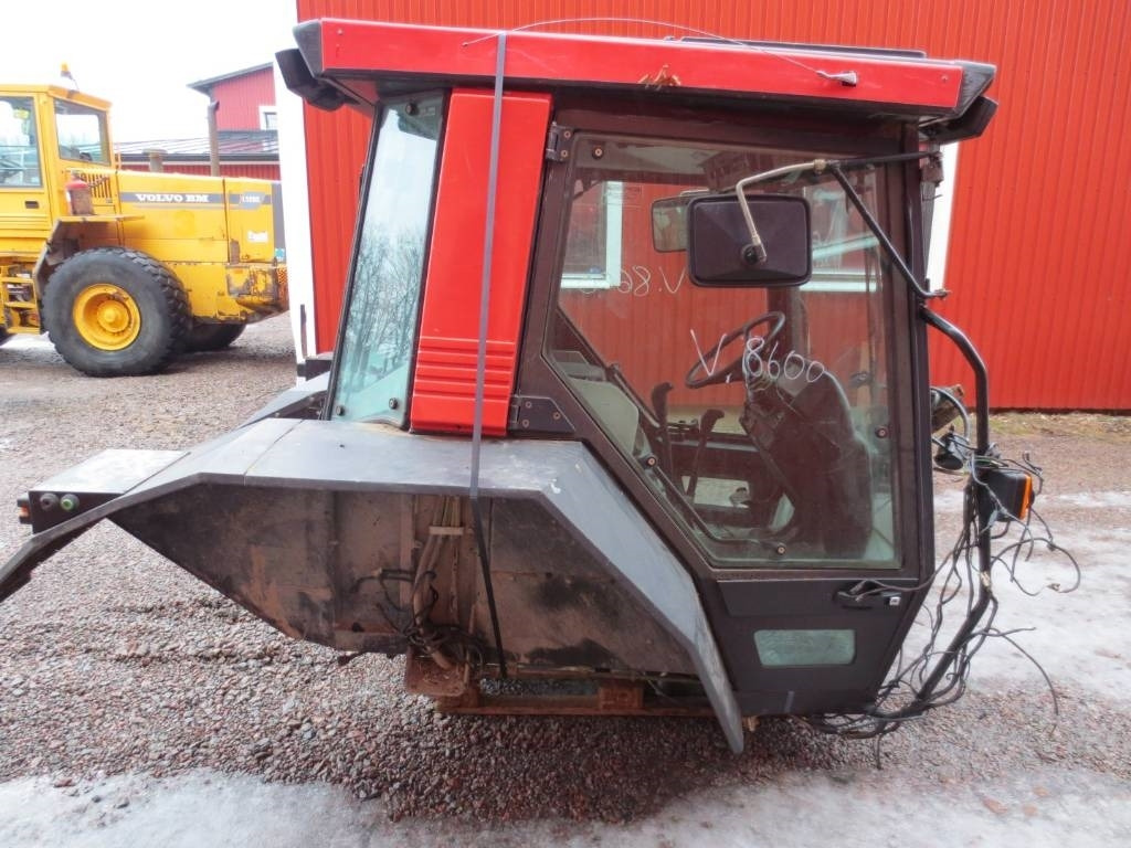 Valmet 8600 - Cabină pentru Utilaje agricole: Foto 2 Valmet 8600 - Cabină pentru Utilaje agricole: Foto 2