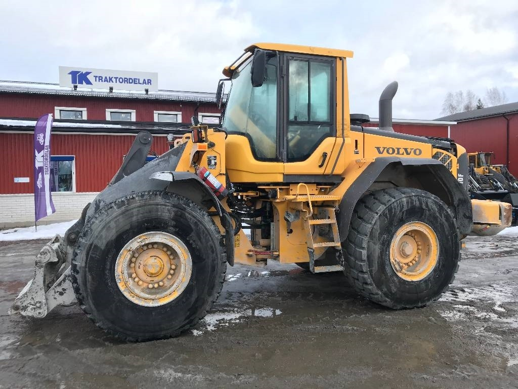 Volvo L 110 F Dismantled for spare parts - Încărcător frontal pe pneuri: Foto 1 Volvo L 110 F Dismantled for spare parts - Încărcător frontal pe pneuri: Foto 1