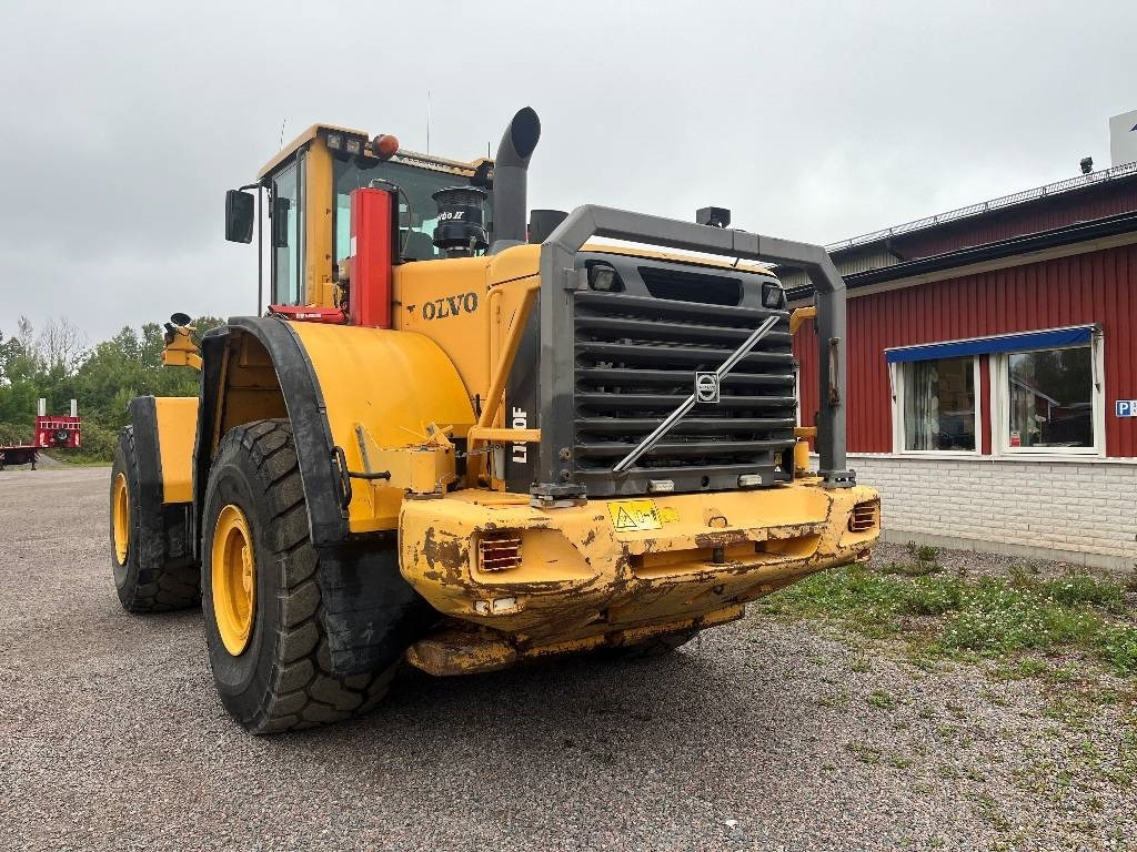 Volvo L 180 F Dismantled. Only spare parts - Încărcător frontal pe pneuri: Foto 3 Volvo L 180 F Dismantled. Only spare parts - Încărcător frontal pe pneuri: Foto 3