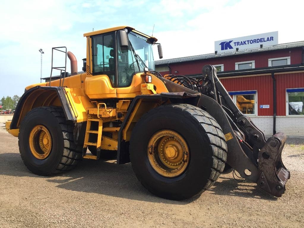 Volvo L 220 F Delar / Parts - Încărcător frontal pe pneuri: Foto 1 Volvo L 220 F Delar / Parts - Încărcător frontal pe pneuri: Foto 1