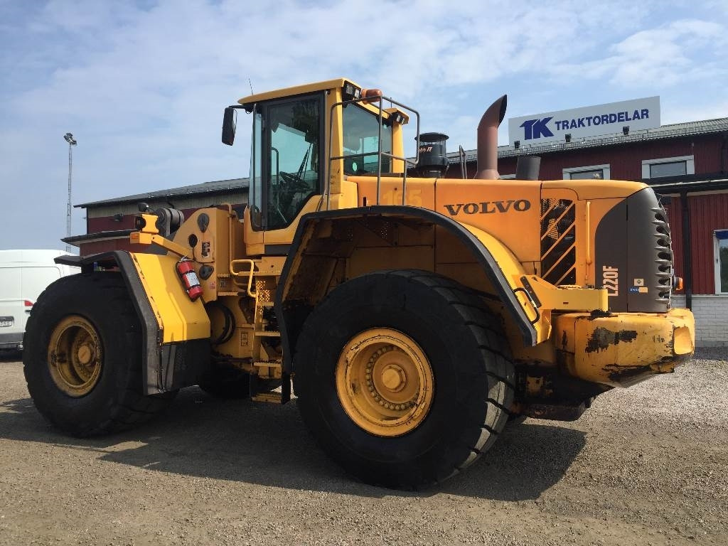 Volvo L 220 F Delar / Parts - Încărcător frontal pe pneuri: Foto 2 Volvo L 220 F Delar / Parts - Încărcător frontal pe pneuri: Foto 2