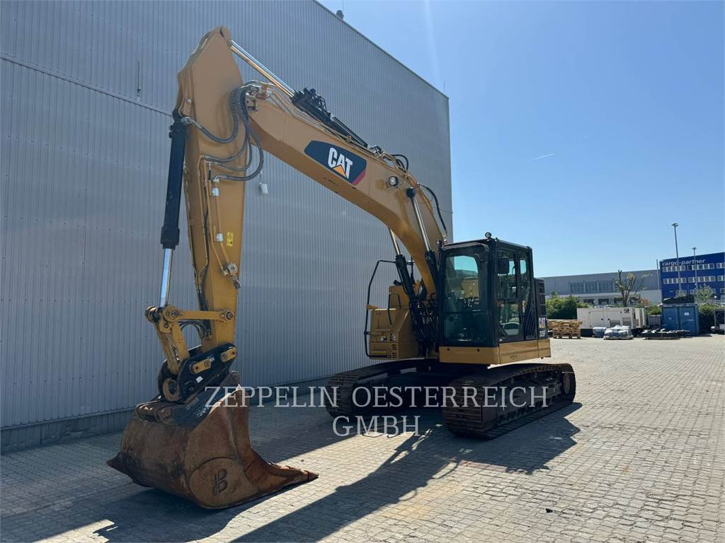 Excavator pe şenile CAT 325FLCR: Foto 1
