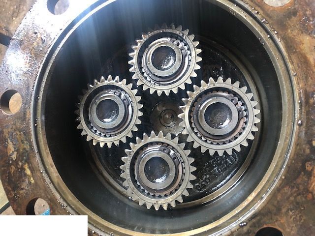 Bobcat - Zwolnica - Transmisie finală pentru Utilaje constructii: Foto 2 Bobcat - Zwolnica - Transmisie finală pentru Utilaje constructii: Foto 2