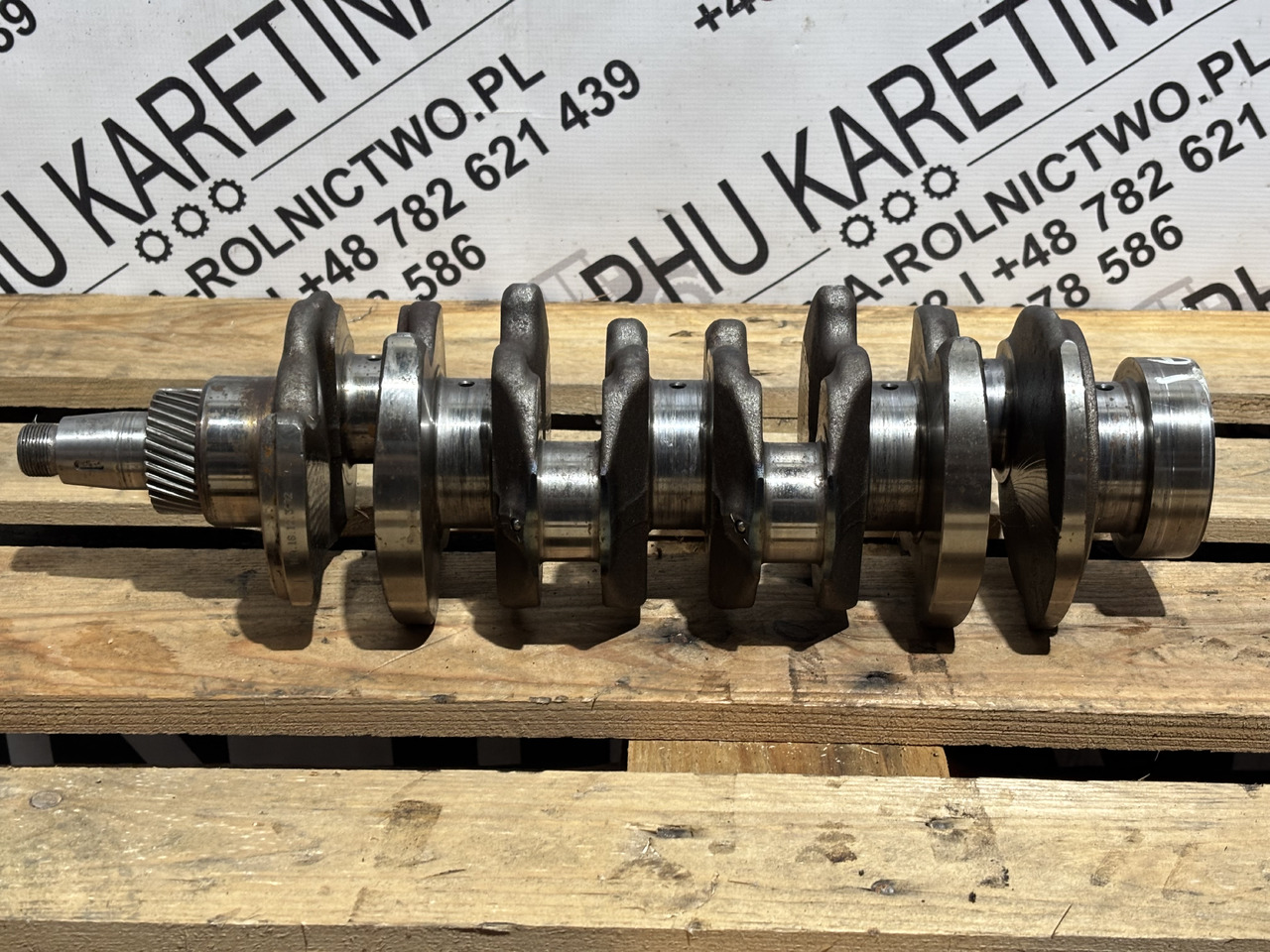 CAT CATERPILLAR Wał korbowy 3024C C2.2 308-1852 3081852 - Arbore cotit pentru Utilaje agricole: Foto 1 CAT CATERPILLAR Wał korbowy 3024C C2.2 308-1852 3081852 - Arbore cotit pentru Utilaje agricole: Foto 1