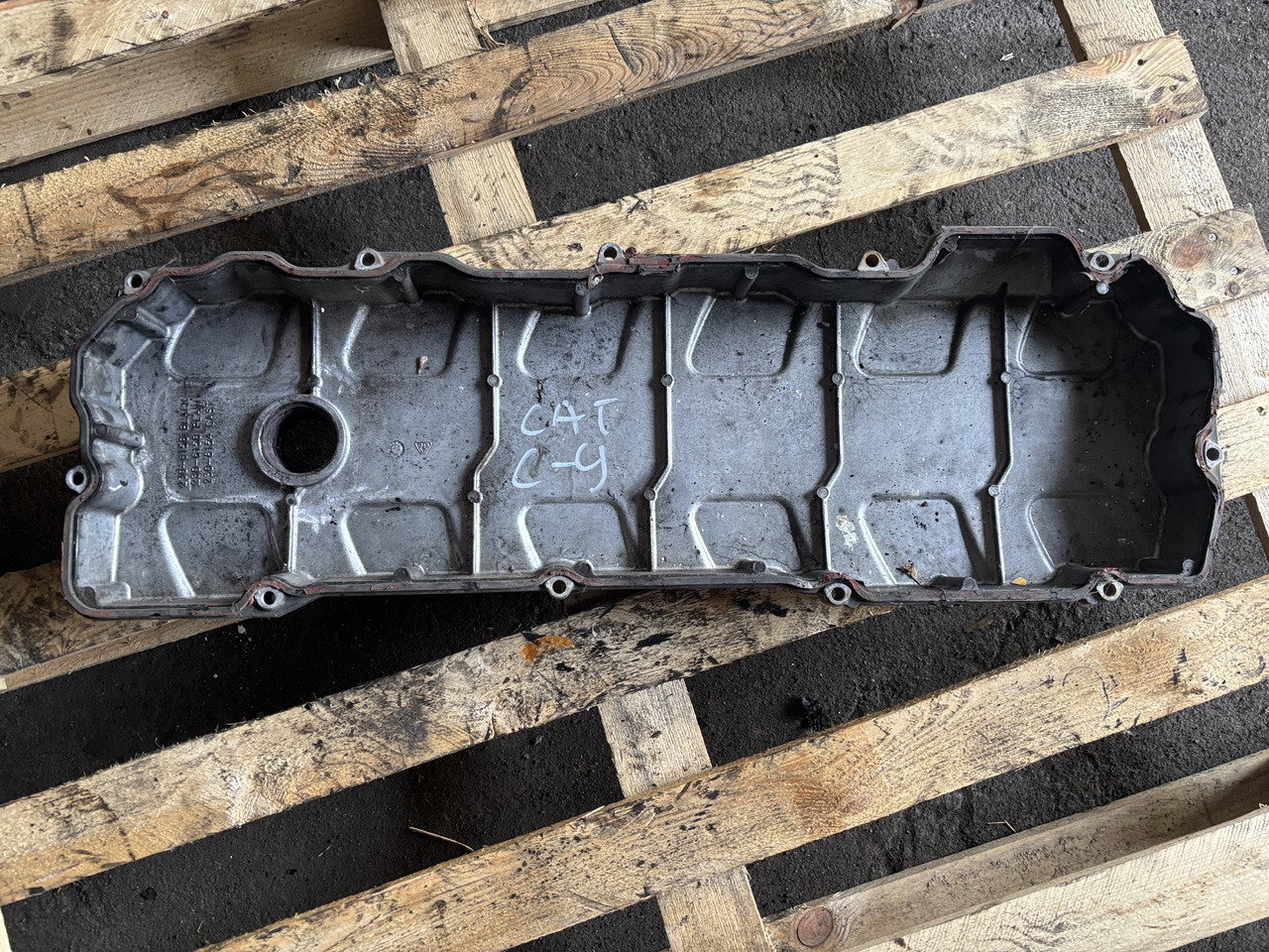 CAT Caterpillar C9 230-6158 Pokrywa Obudowa Zaworów 2306158 - Motor şi piese pentru Utilaje agricole: Foto 1 CAT Caterpillar C9 230-6158 Pokrywa Obudowa Zaworów 2306158 - Motor şi piese pentru Utilaje agricole: Foto 1