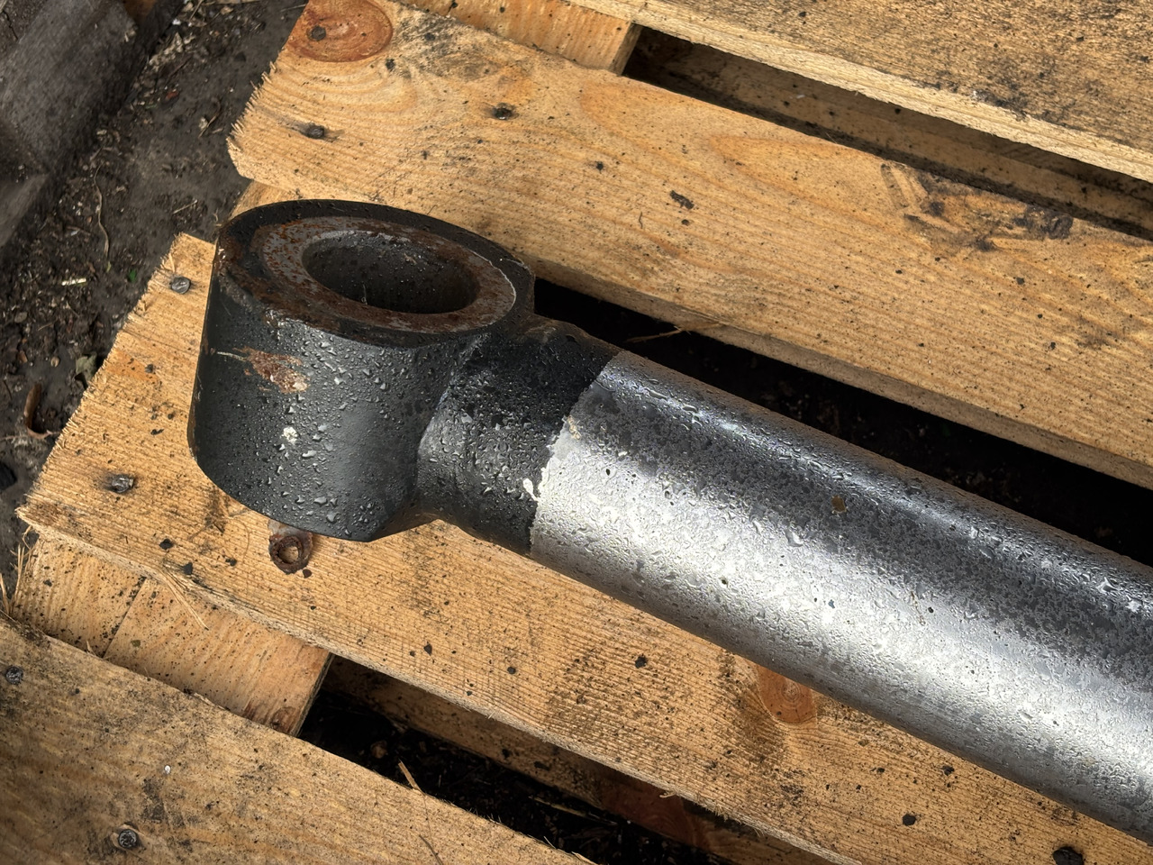 CAT Caterpillar TH336 TH 336 Siłownik Wychyłu Łyżki - Cilindru hidraulic pentru Stivuitor telescopic: Foto 4 CAT Caterpillar TH336 TH 336 Siłownik Wychyłu Łyżki - Cilindru hidraulic pentru Stivuitor telescopic: Foto 4