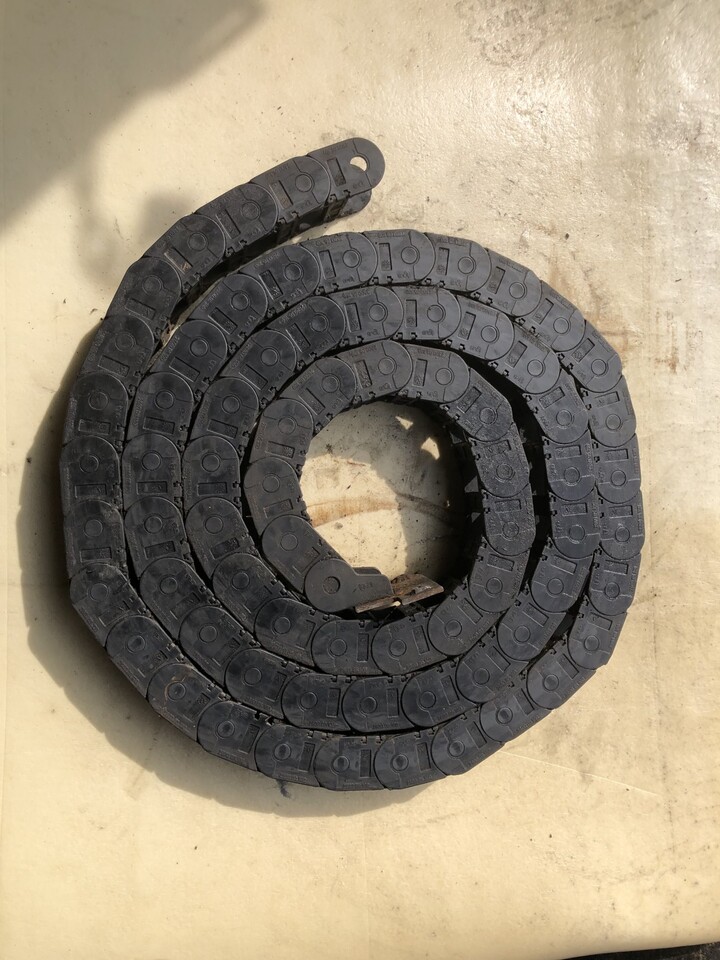 CAT-łańcuch prowadzący węźe/Caterpillar 220 330 355 360 560 - Senila pentru Utilaje constructii: Foto 1 CAT-łańcuch prowadzący węźe/Caterpillar 220 330 355 360 560 - Senila pentru Utilaje constructii: Foto 1