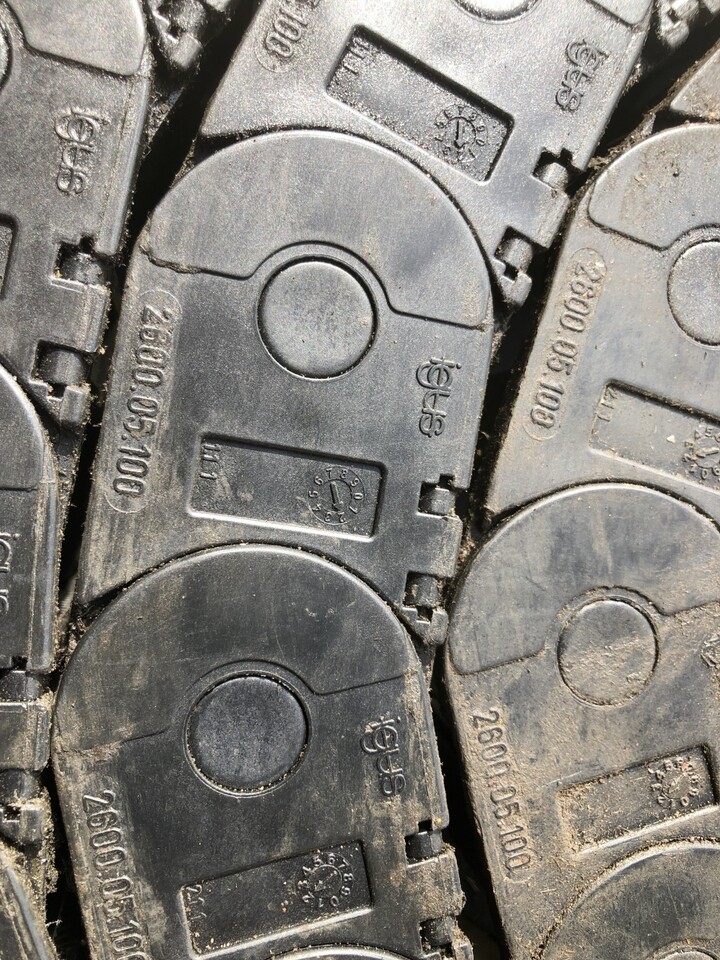 CAT-łańcuch prowadzący węźe/Caterpillar 220 330 355 360 560 - Senila pentru Utilaje constructii: Foto 2 CAT-łańcuch prowadzący węźe/Caterpillar 220 330 355 360 560 - Senila pentru Utilaje constructii: Foto 2