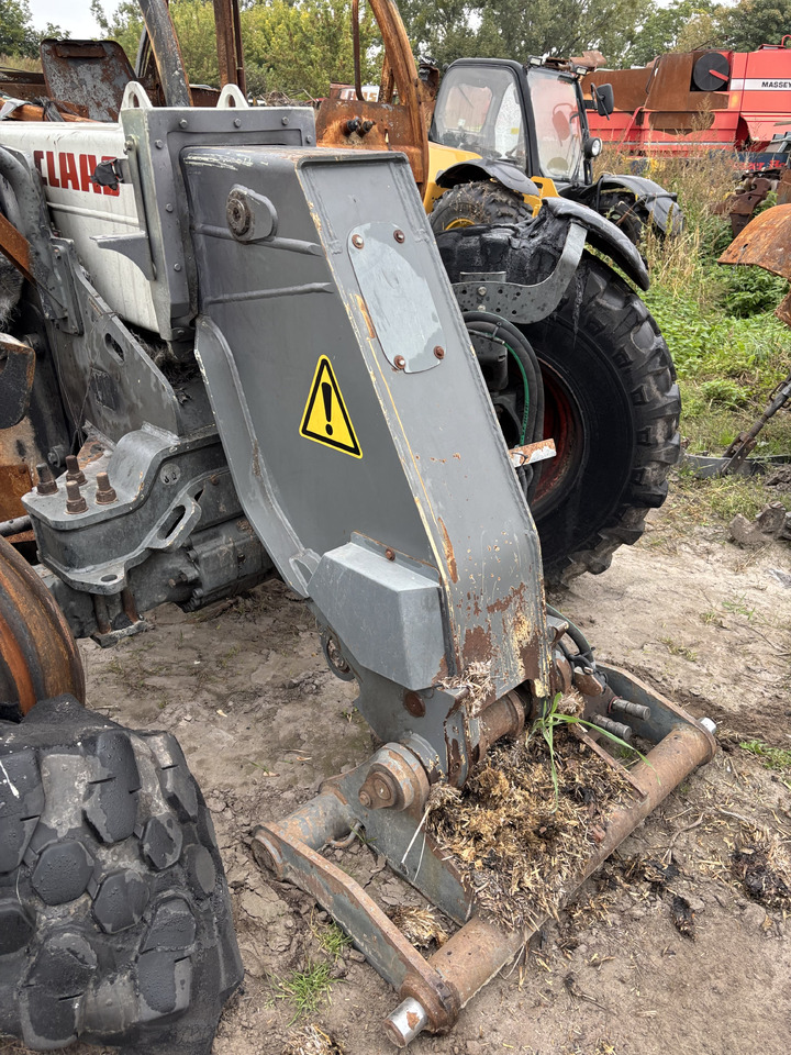 CLAAS Scorpion 7044 Koło Zamachowe Obudowa Koła Zamachowego - Volant pentru Utilaje agricole: Foto 1 CLAAS Scorpion 7044 Koło Zamachowe Obudowa Koła Zamachowego - Volant pentru Utilaje agricole: Foto 1