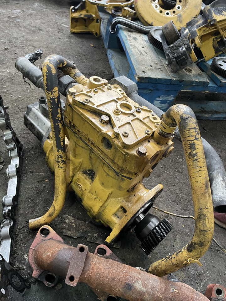 Cat Caterpillar C6.6 - spręźarka powietrza - Compresor, instalatie aer comprimat pentru Utilaje constructii: Foto 1 Cat Caterpillar C6.6 - spręźarka powietrza - Compresor, instalatie aer comprimat pentru Utilaje constructii: Foto 1