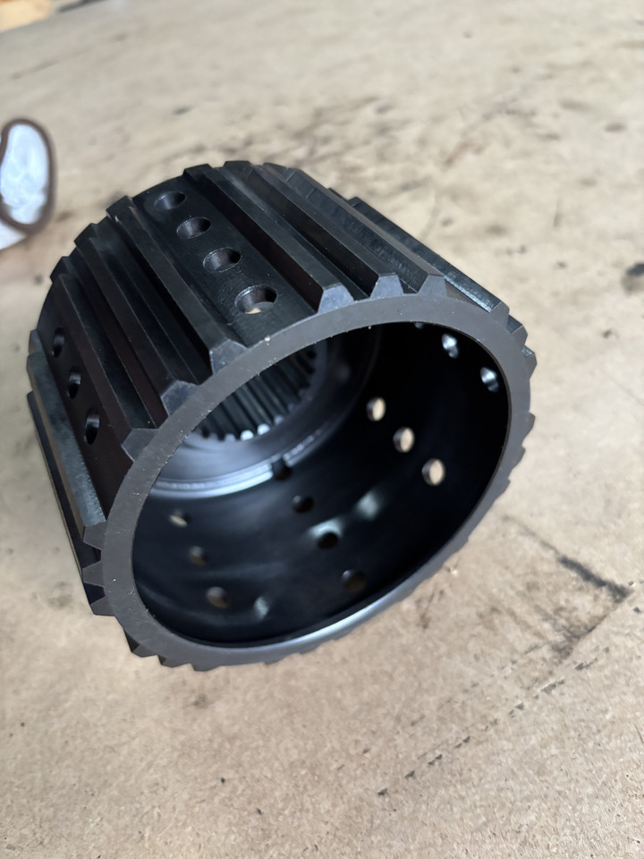 Claas AXION 830 Kosz 00 1134 327 0 0011343270 - Disc ambreiaj pentru Utilaje agricole: Foto 4 Claas AXION 830 Kosz 00 1134 327 0 0011343270 - Disc ambreiaj pentru Utilaje agricole: Foto 4