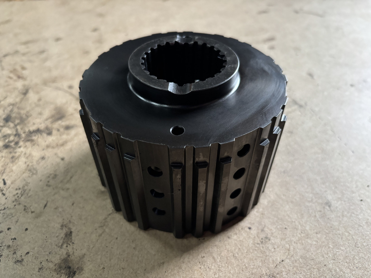 Claas AXION 830 Kosz 00 1134 327 0 0011343270 - Disc ambreiaj pentru Utilaje agricole: Foto 1 Claas AXION 830 Kosz 00 1134 327 0 0011343270 - Disc ambreiaj pentru Utilaje agricole: Foto 1