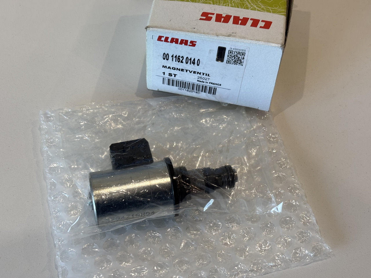 Claas Jaguar 930 960 980 990 Elektrozawór Skrzyni Biegoów 0011620140 00 1162 014 0 - Hidraulică pentru Utilaje agricole: Foto 1 Claas Jaguar 930 960 980 990 Elektrozawór Skrzyni Biegoów 0011620140 00 1162 014 0 - Hidraulică pentru Utilaje agricole: Foto 1