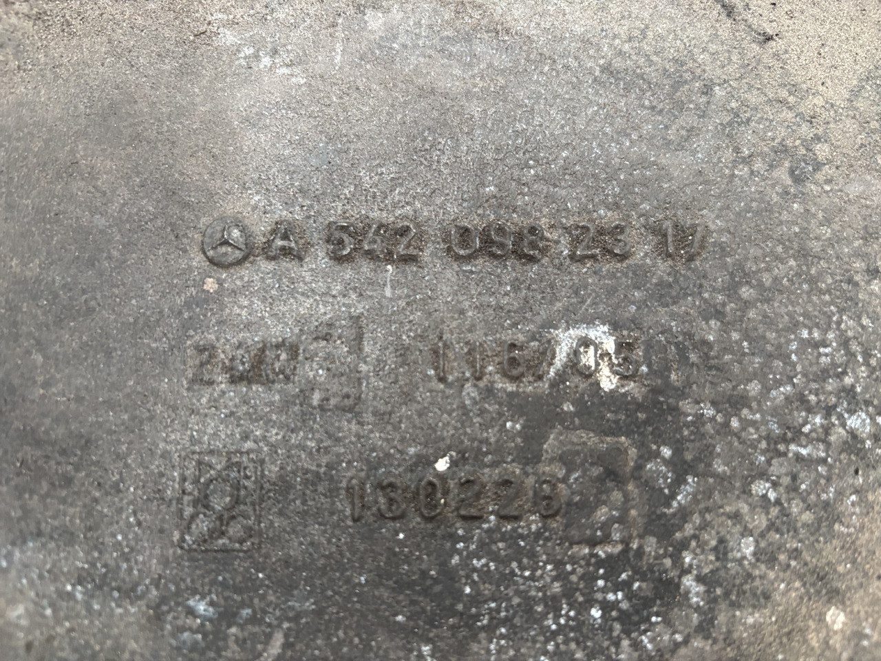 Claas Lexion 780 Kolektor Ssący OM502LA 5420982317 5420980617 - Galerie admisie pentru Combină de recoltat cereale: Foto 3 Claas Lexion 780 Kolektor Ssący OM502LA 5420982317 5420980617 - Galerie admisie pentru Combină de recoltat cereale: Foto 3