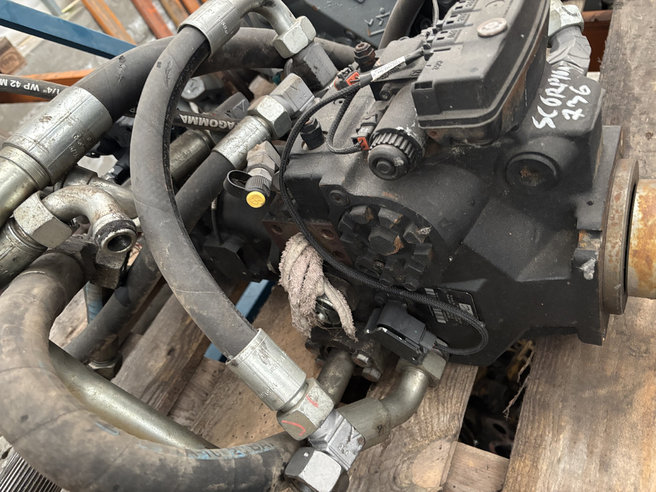 Claas Scorpion 736 Pompa Hydrauliczna - Pompa hidraulica pentru Utilaje agricole: Foto 4 Claas Scorpion 736 Pompa Hydrauliczna - Pompa hidraulica pentru Utilaje agricole: Foto 4