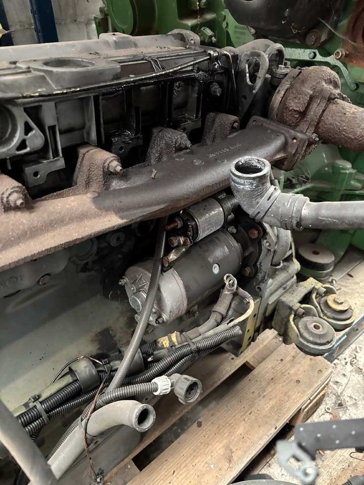 Deutz BF6M1012E BF6M 1012 E C90/1 Silnik Kompletny - Motor pentru Utilaje agricole: Foto 3 Deutz BF6M1012E BF6M 1012 E C90/1 Silnik Kompletny - Motor pentru Utilaje agricole: Foto 3