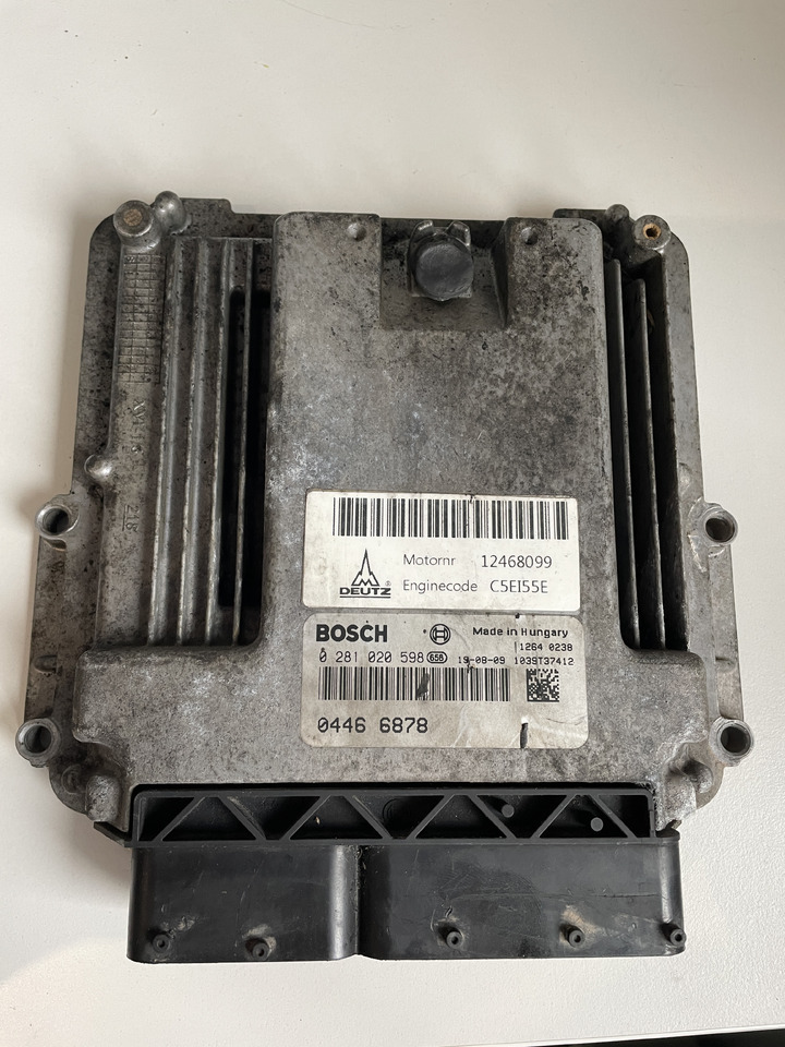 Deutz TD 3.6 L4 TD3.6L4 - sterownik silnika ECU 04466878 0281020598 - Calculator de bord pentru Utilaje constructii: Foto 1 Deutz TD 3.6 L4 TD3.6L4 - sterownik silnika ECU 04466878 0281020598 - Calculator de bord pentru Utilaje constructii: Foto 1
