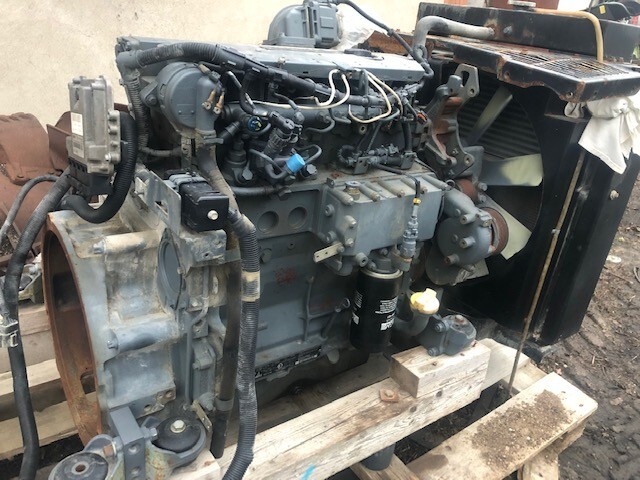 Deutz tcd 2013 L04 2V - Motor pentru Utilaje agricole: Foto 1 Deutz tcd 2013 L04 2V - Motor pentru Utilaje agricole: Foto 1