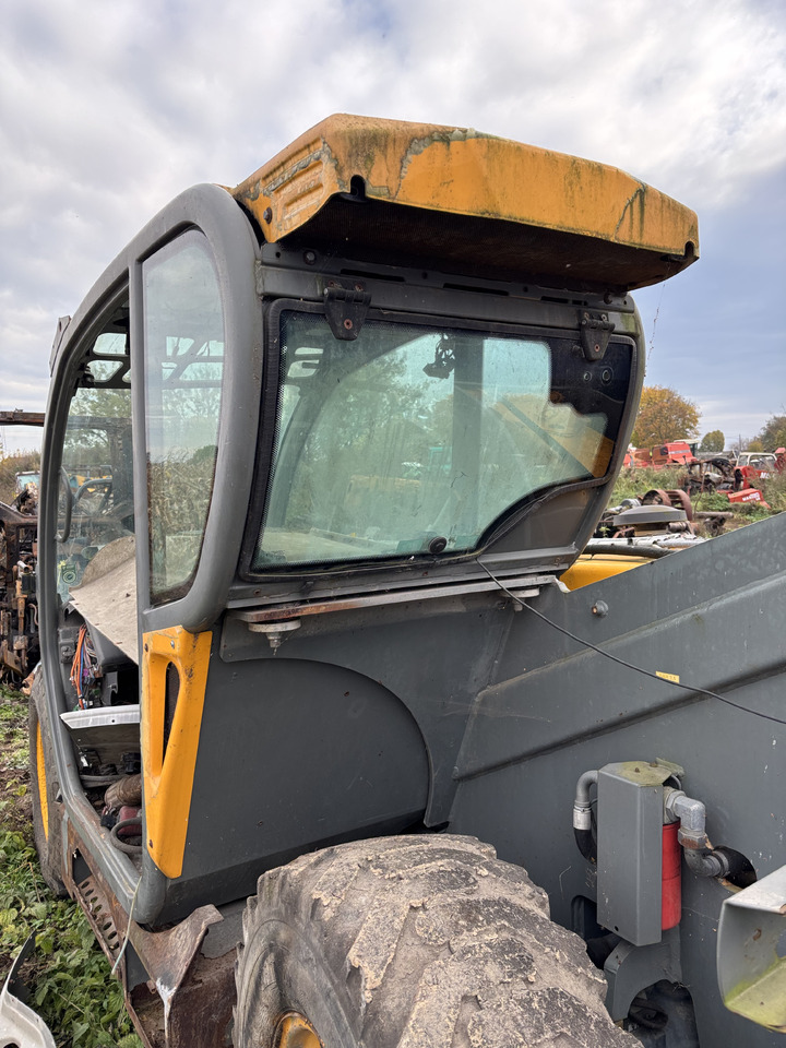 Dieci 185 - Ładowarka Teleskopowa - Kabina Szyba Dach - Fereastră și piese pentru Stivuitor telescopic: Foto 2 Dieci 185 - Ładowarka Teleskopowa - Kabina Szyba Dach - Fereastră și piese pentru Stivuitor telescopic: Foto 2