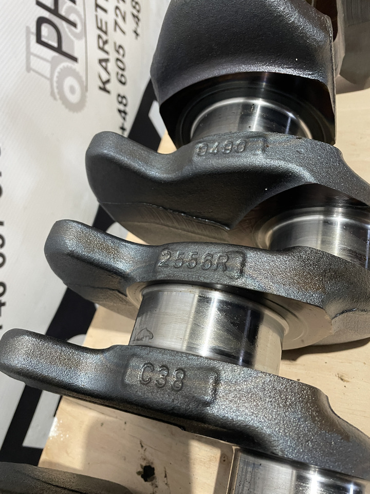 Fendt 936 Deutz Agrotron Volvo D7E TCD2013L064V TCD2013L64V TCD2013 7,2L - wał korbowy 04908850 - Arbore cotit pentru Utilaje agricole: Foto 5 Fendt 936 Deutz Agrotron Volvo D7E TCD2013L064V TCD2013L64V TCD2013 7,2L - wał korbowy 04908850 - Arbore cotit pentru Utilaje agricole: Foto 5