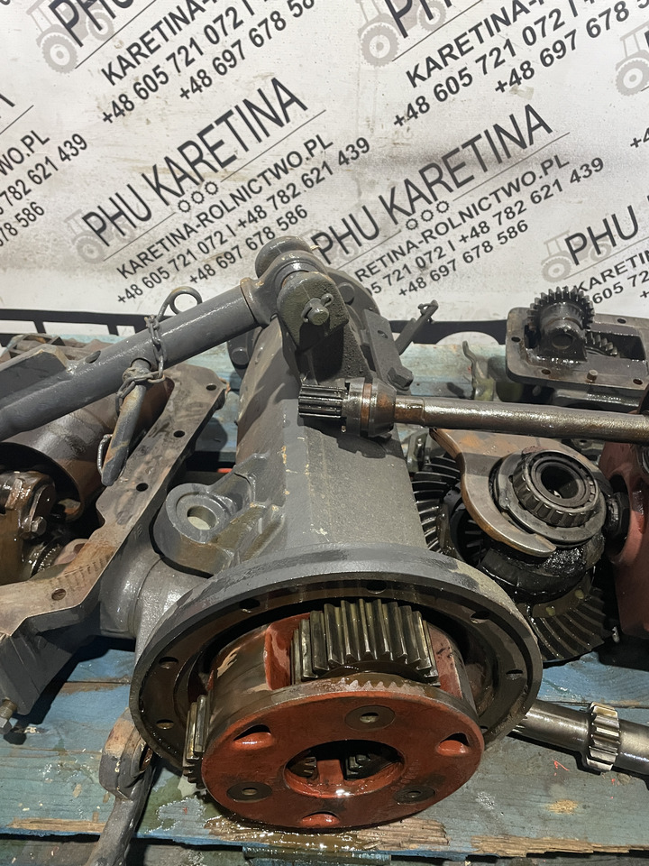 Fiat Agri 70-90, 90, 93, 94 - zwolnica - Transmisie finală pentru Utilaje agricole: Foto 1 Fiat Agri 70-90, 90, 93, 94 - zwolnica - Transmisie finală pentru Utilaje agricole: Foto 1