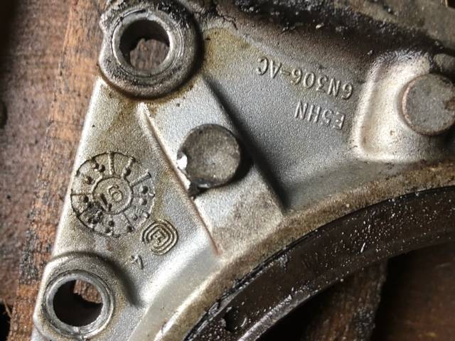 Ford TW Ford fonn-6015-DA - Obudowa Rozrządu - Motor şi piese pentru Utilaje agricole: Foto 2 Ford TW Ford fonn-6015-DA - Obudowa Rozrządu - Motor şi piese pentru Utilaje agricole: Foto 2