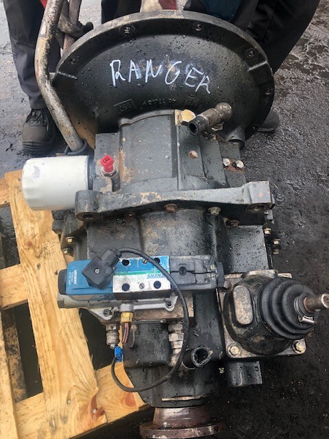 International Transmission 460 164 - Transmisie pentru Utilaje agricole: Foto 1 International Transmission 460 164 - Transmisie pentru Utilaje agricole: Foto 1