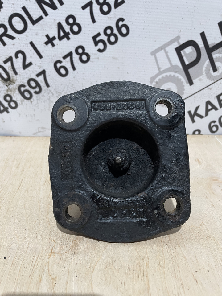 JCB 531-70 540-70 530-70 - mocowanie zwrotnicy zwrotnica 458/20061 - Fuzeta pentru Utilaje agricole: Foto 3 JCB 531-70 540-70 530-70 - mocowanie zwrotnicy zwrotnica 458/20061 - Fuzeta pentru Utilaje agricole: Foto 3