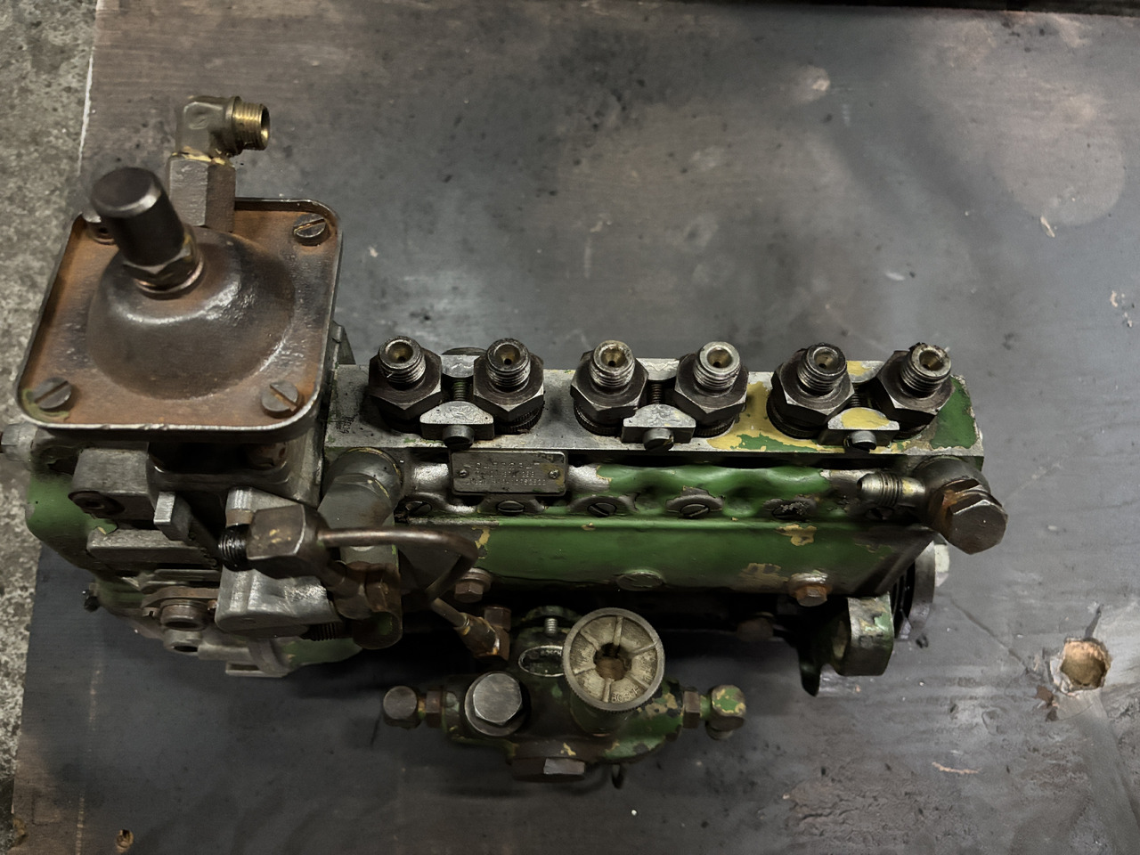 John Deere 4040 4240 4440 - pompa paliwa wtryskowa AR70235 RE11028 AR88906 0400876268 - Pompă de combustibil pentru Utilaje agricole: Foto 3 John Deere 4040 4240 4440 - pompa paliwa wtryskowa AR70235 RE11028 AR88906 0400876268 - Pompă de combustibil pentru Utilaje agricole: Foto 3