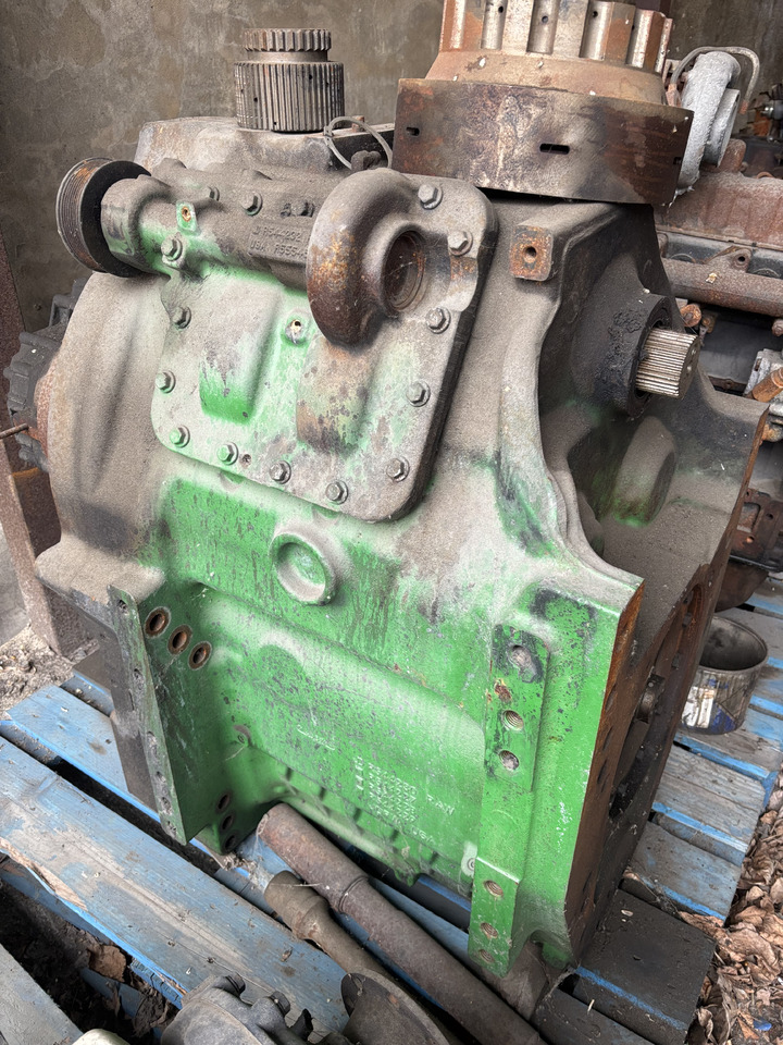 John Deere 51 E23 AutoPower Skrzynia Biegów Obudowa Wał Tryb Sprzęgło CZĘŚCI R544229 R544230 - Cutie de viteze pentru Utilaje agricole: Foto 2 John Deere 51 E23 AutoPower Skrzynia Biegów Obudowa Wał Tryb Sprzęgło CZĘŚCI R544229 R544230 - Cutie de viteze pentru Utilaje agricole: Foto 2