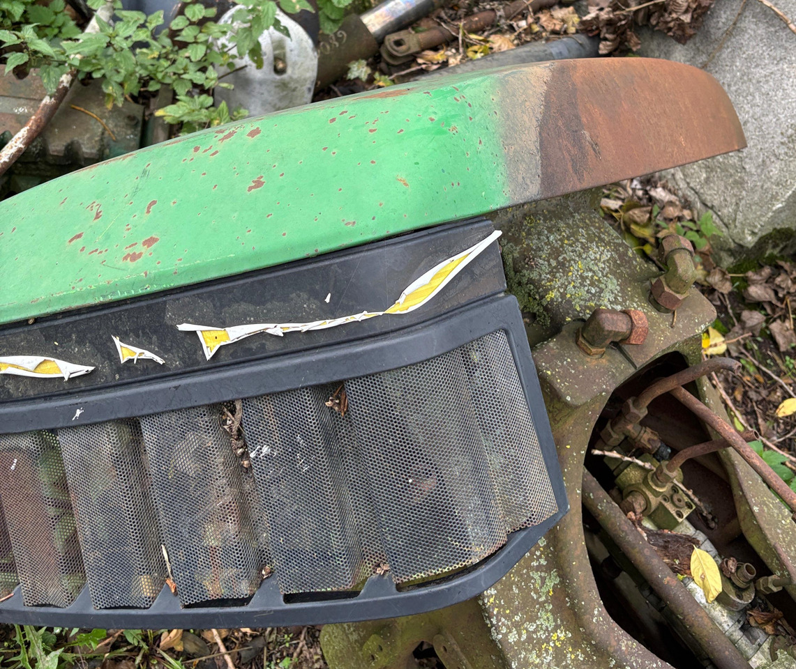 John Deere 6100 6200 6300 6400 Maska - Capotă pentru Utilaje agricole: Foto 4 John Deere 6100 6200 6300 6400 Maska - Capotă pentru Utilaje agricole: Foto 4