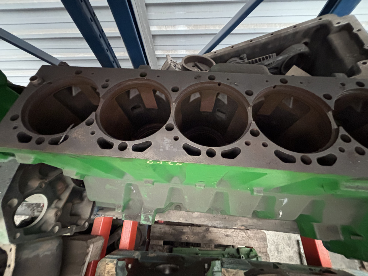 John Deere 6125 Silnik Blok CZĘŚCI R517076 R518736 R518737 - Motor şi piese pentru Utilaje agricole: Foto 1 John Deere 6125 Silnik Blok CZĘŚCI R517076 R518736 R518737 - Motor şi piese pentru Utilaje agricole: Foto 1